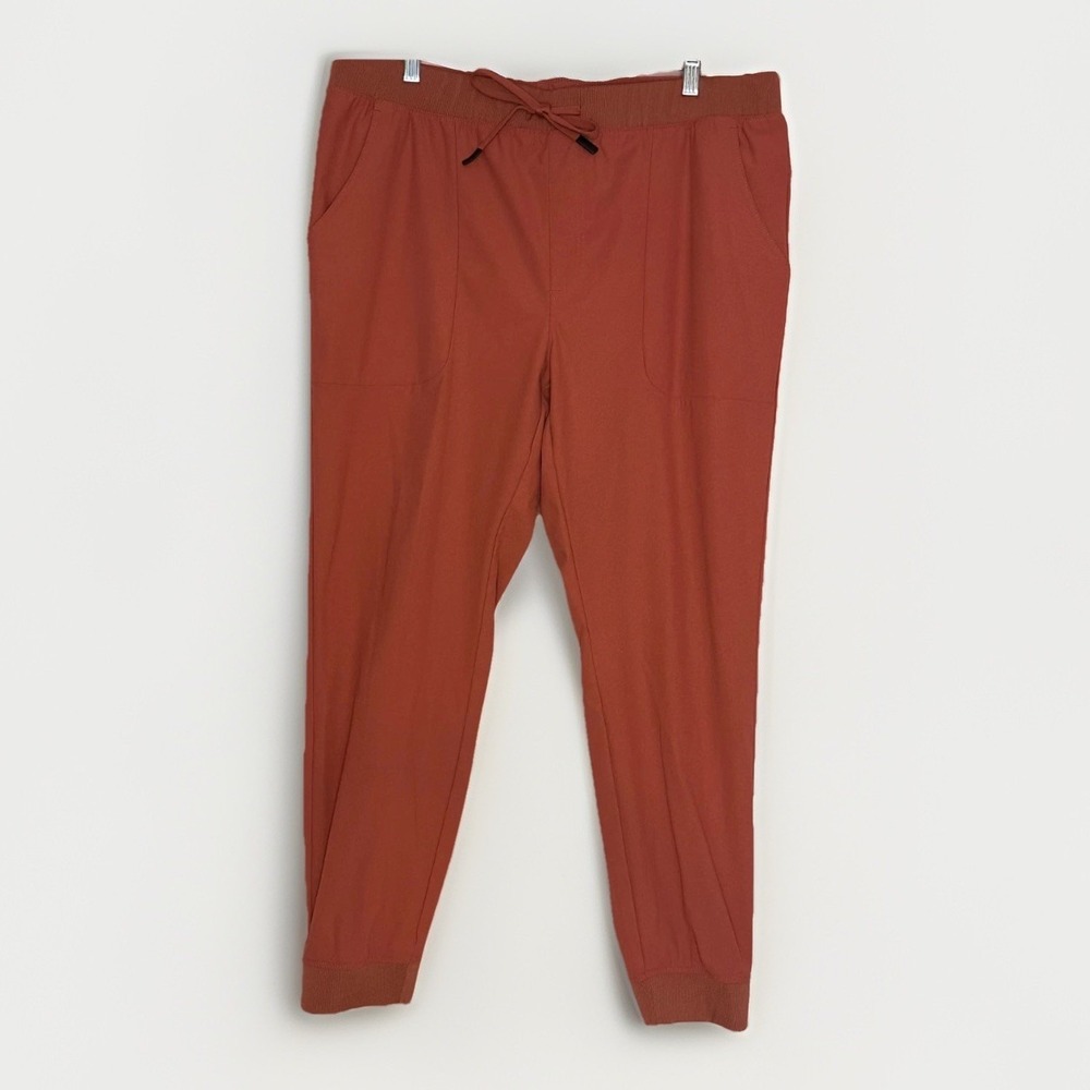 VRST Limitless Performance Slim Fit Joggers Mens XL Orange Stretch Gym Lounge